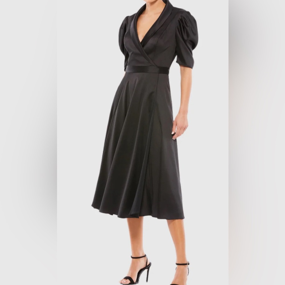 NWOT MacDugal Satin Midi Dress